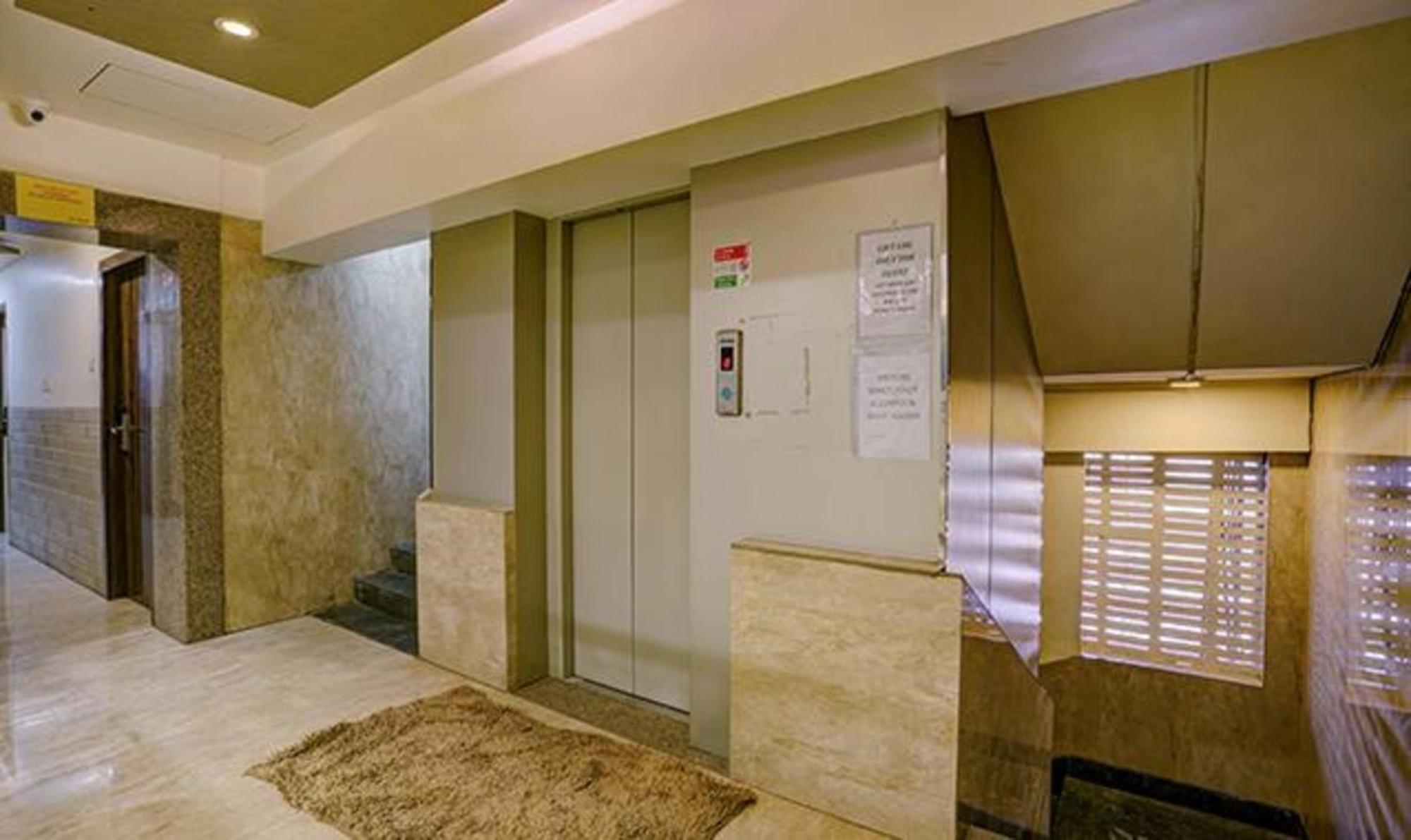 Hotel Fabexpress Veera Residency Bombaj Exteriér fotografie