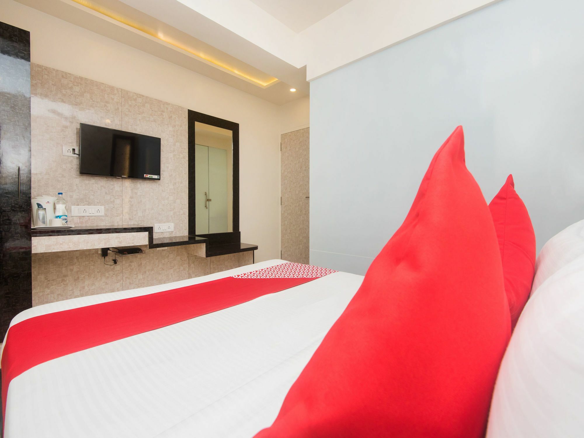 Hotel Fabexpress Veera Residency Bombaj Exteriér fotografie